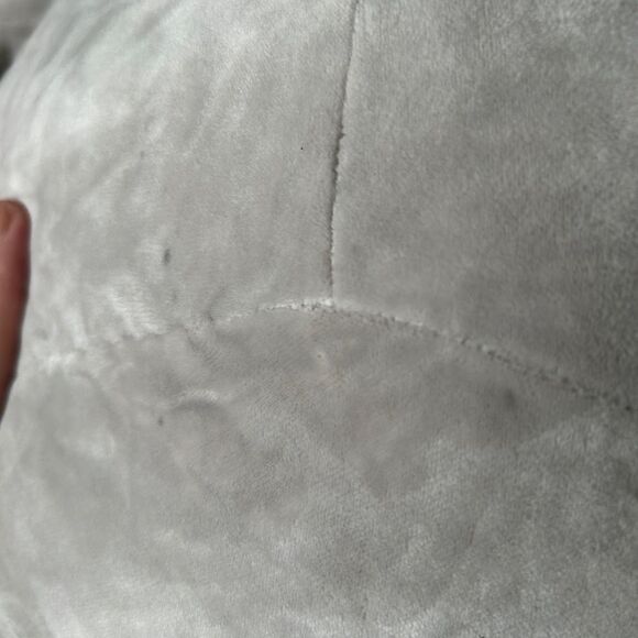 Squishmallow Max The Raccoon Plush - Picture 5 of 7